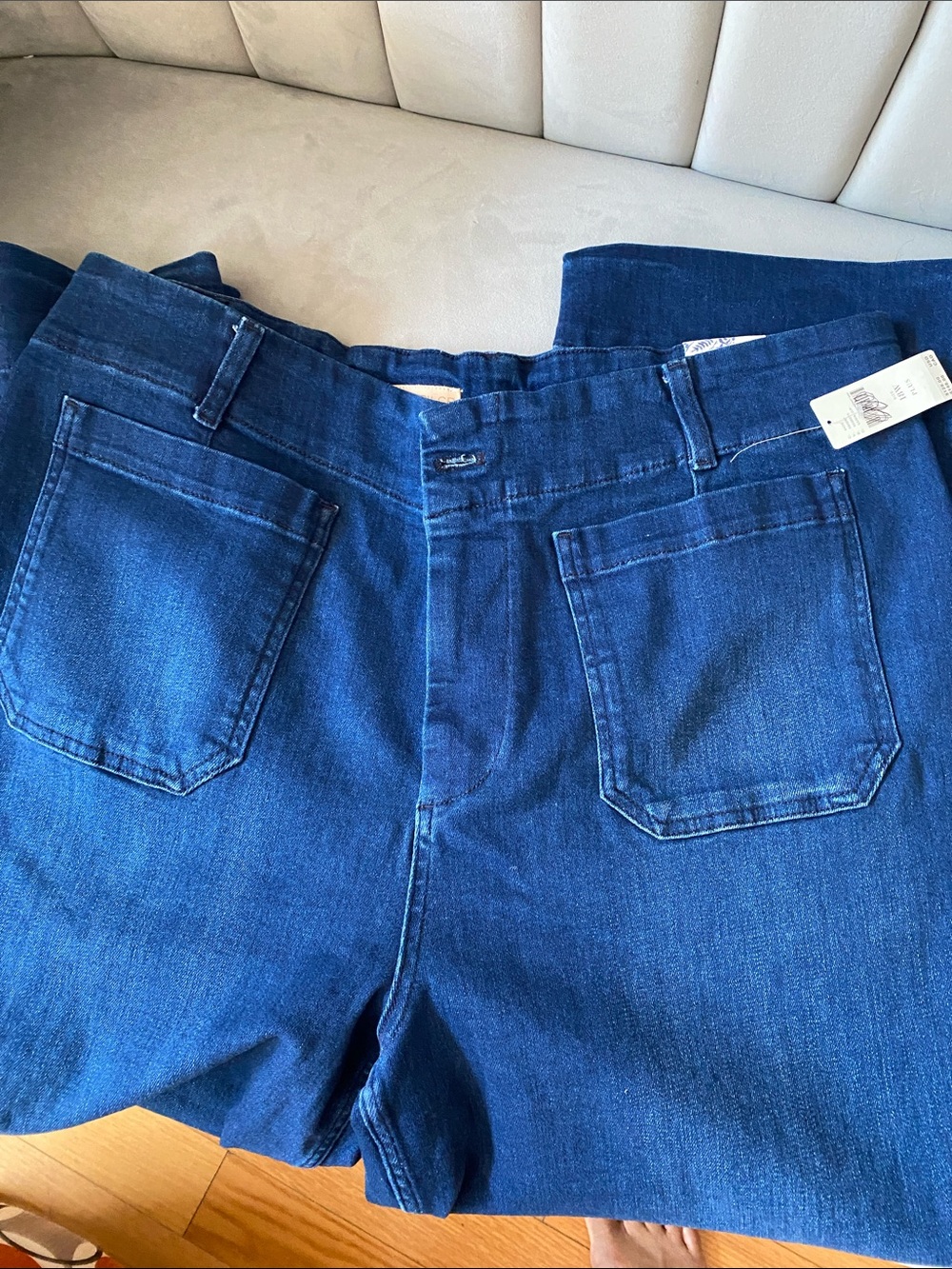 Anthropologie Pilcro Navy Blue Denim Cropped Jeans